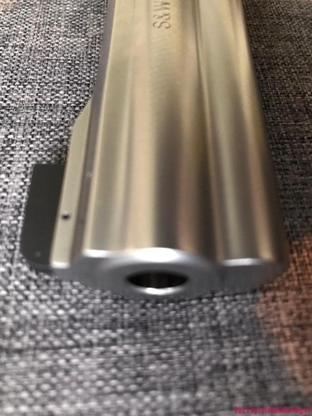S&W 686 Target Champion