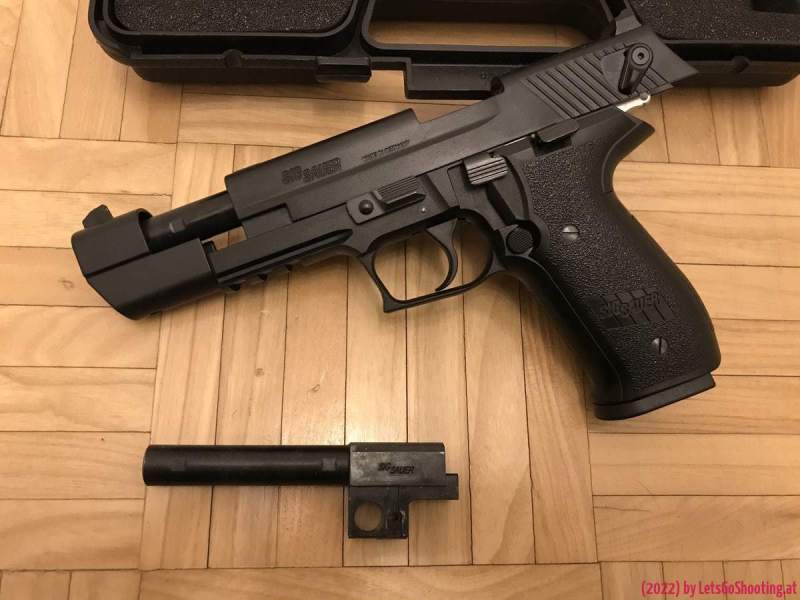 Sig-Sauer-Mosquito-01