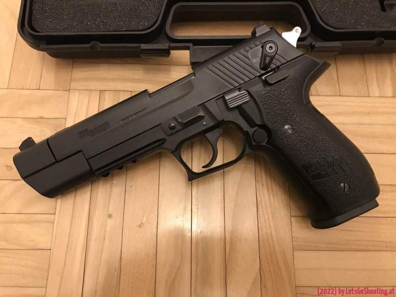 Sig-Sauer-Mosquito-16