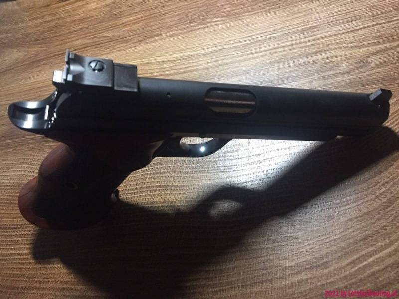 SIG-SAUER P210 LEGEND 05