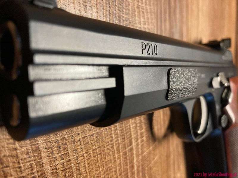 SIG-SAUER P210 LEGEND 21