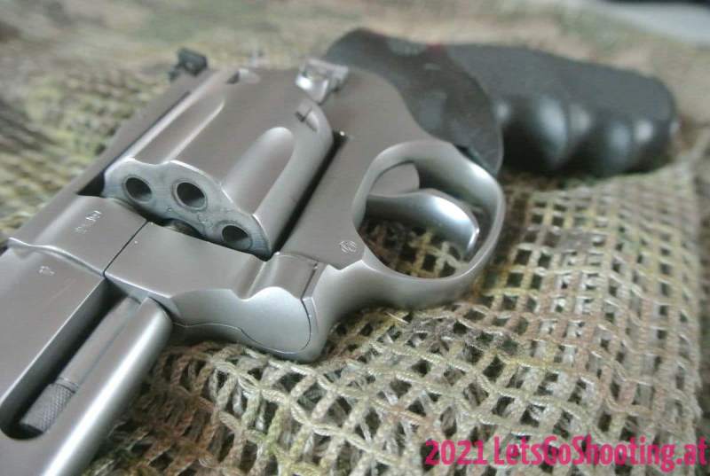 Taurus-971-41-20210305-1200