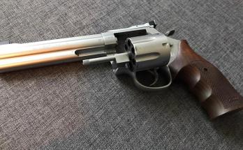 Smith & Wesson S&W 686 Target Champion