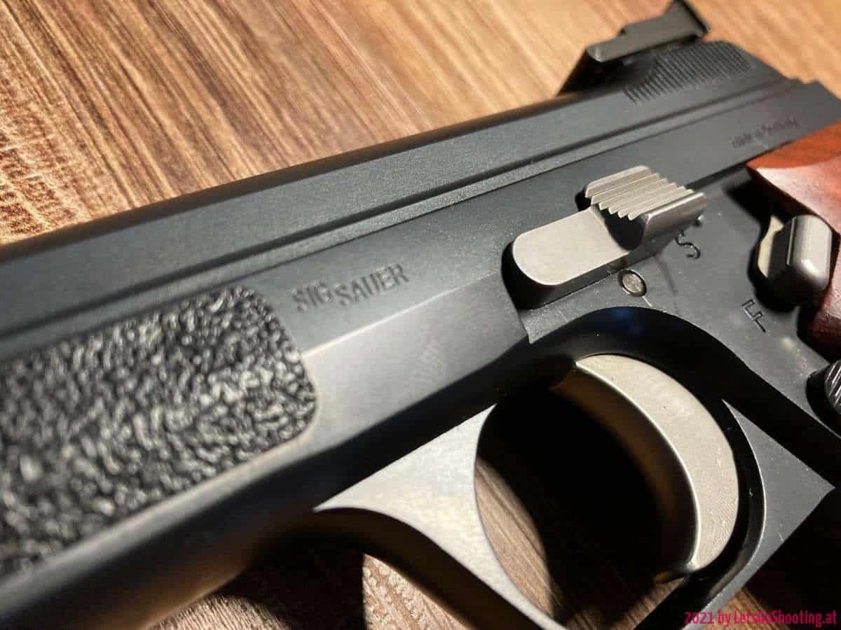 SIG-SAUER P210 LEGEND 13 SIG-SAUER P210 LEGEND 13