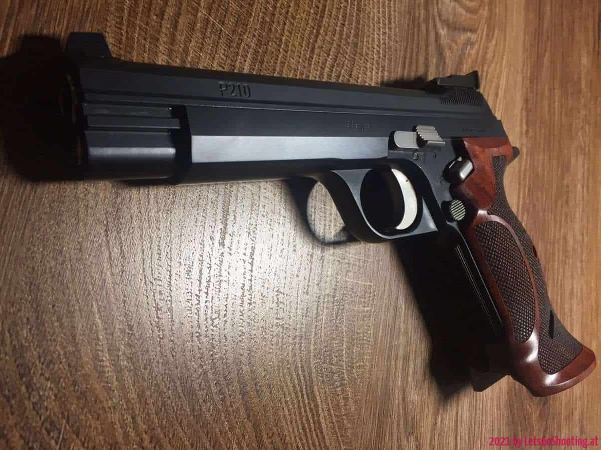 SIG-SAUER P210 LEGEND 03 SIG-SAUER P210 LEGEND 03