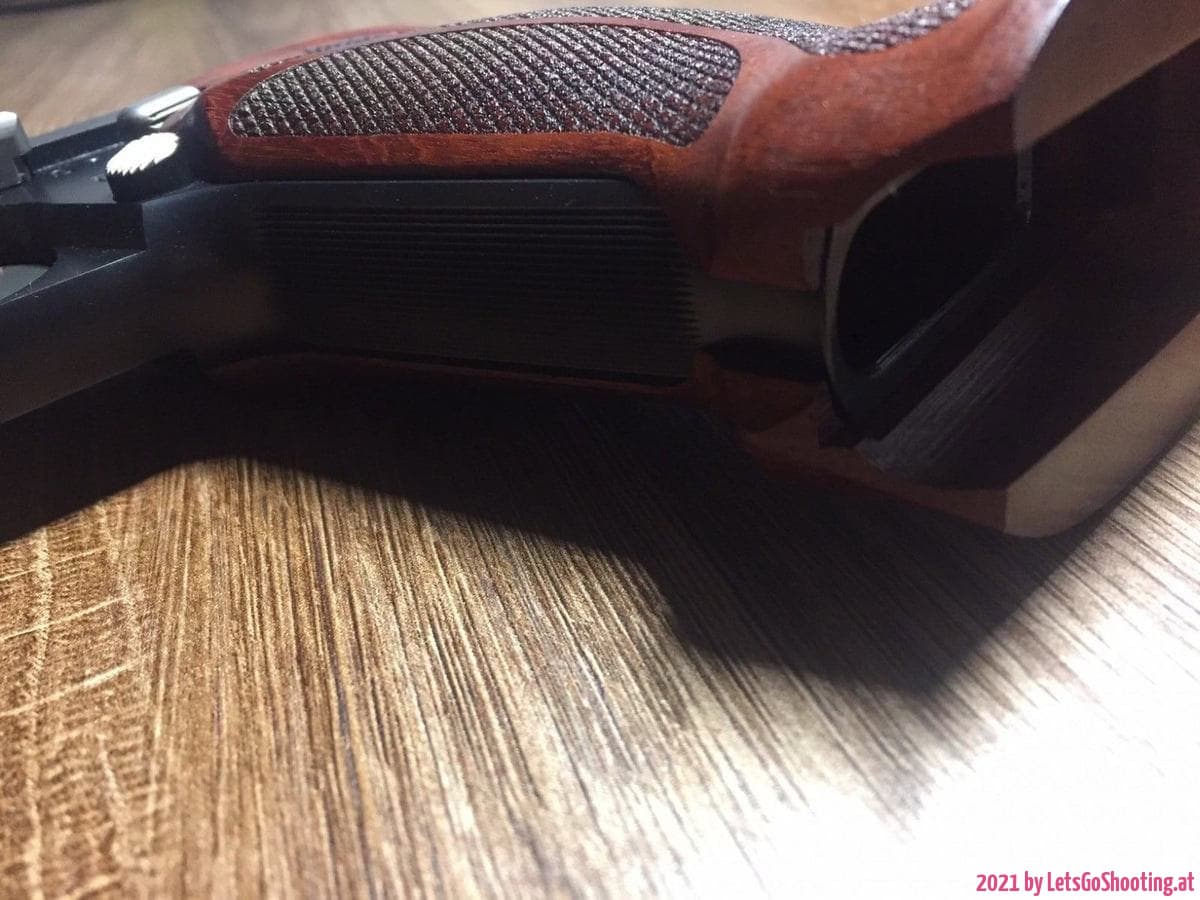 SIG-SAUER P210 LEGEND 16 SIG-SAUER P210 LEGEND 16