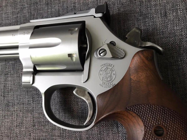 S&W 686 Target Champion S&W 686 Target Champion