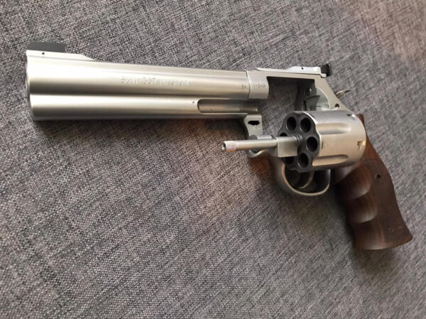 S&W 686 Target Champion