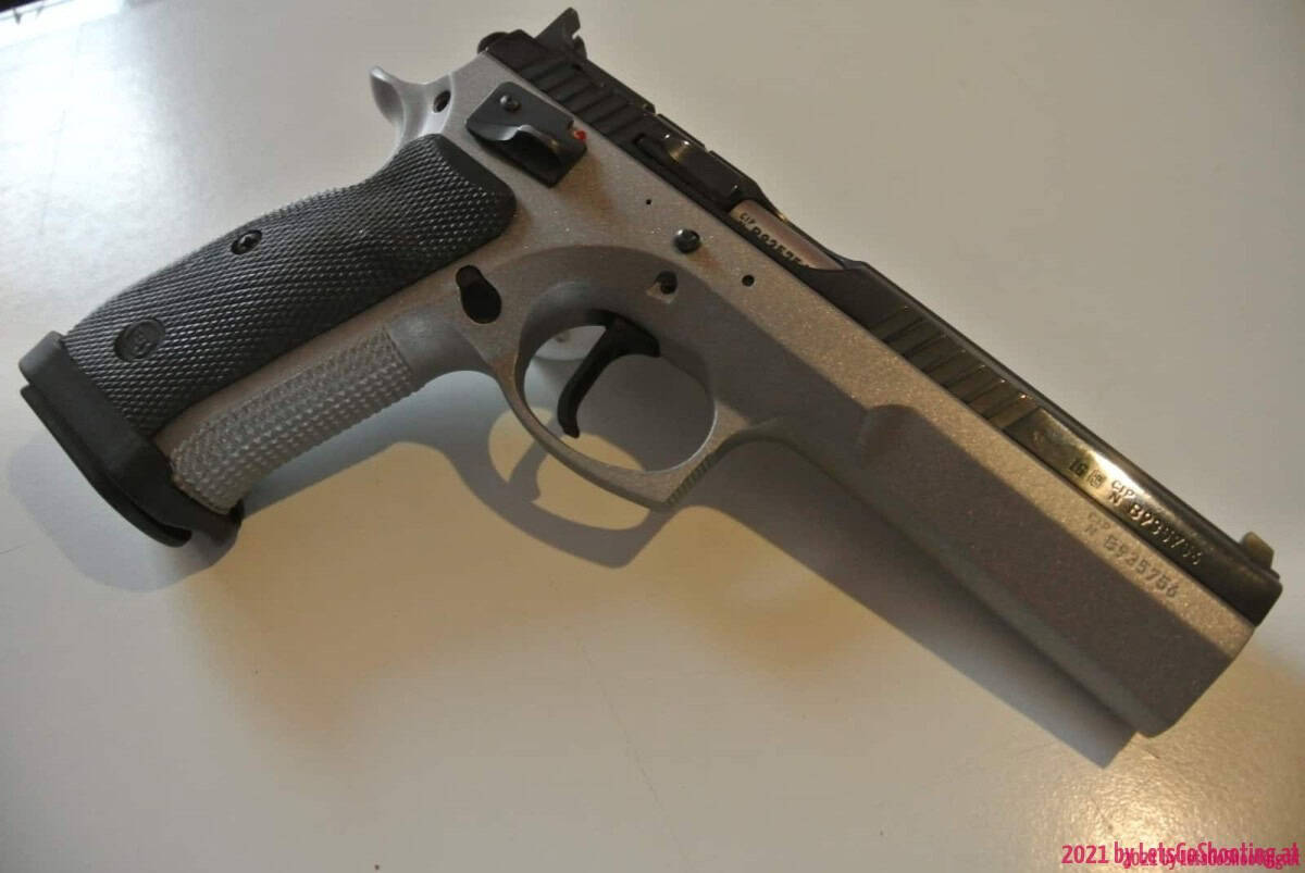 CZ75 Tactical Sports Urban Grey 2017/01 CZ75 Tactical Sports Urban Grey 2017/01
