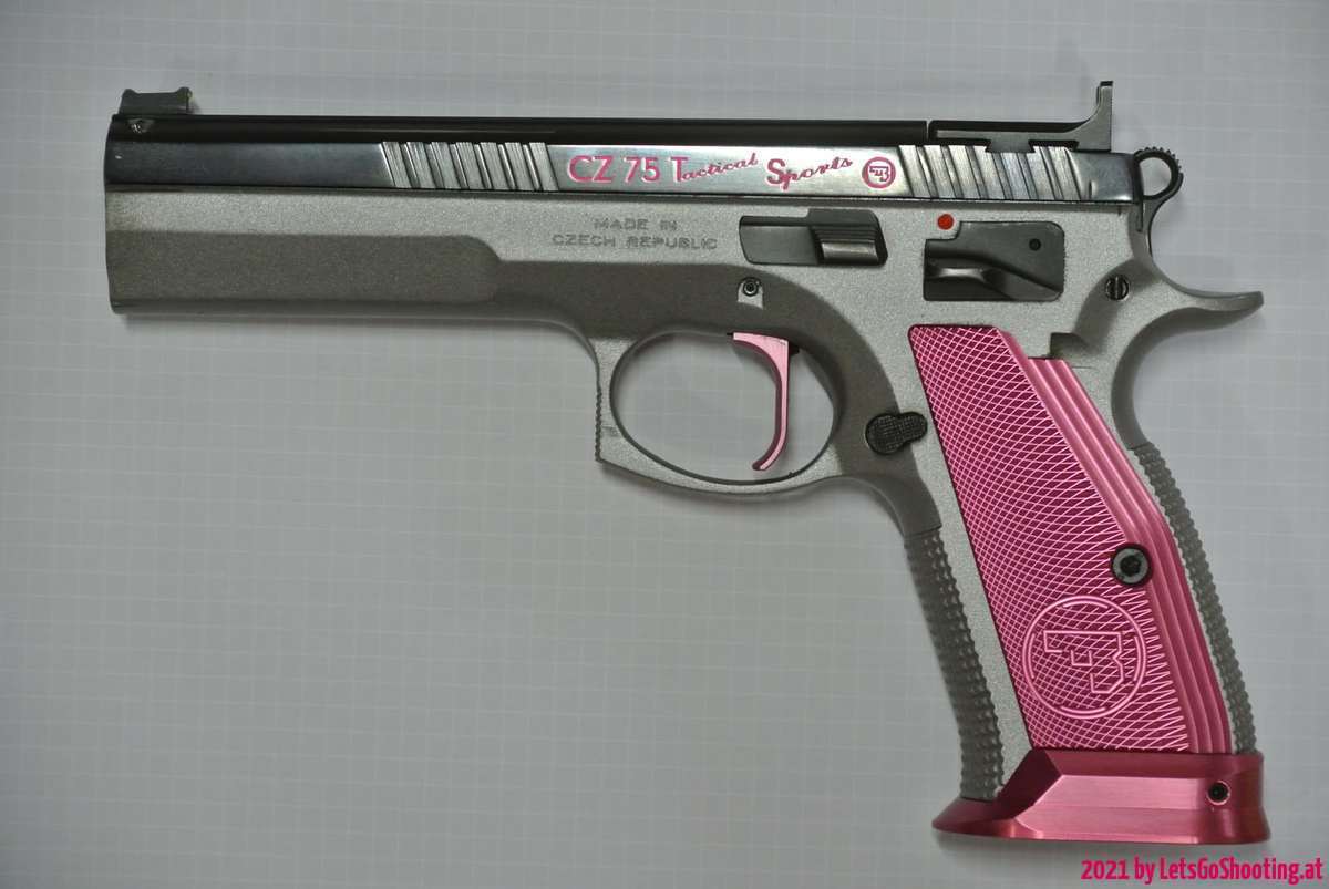 CZ75 Tactical Sports Urban Grey 2018/06 CZ75 Tactical Sports Urban Grey 2018/06