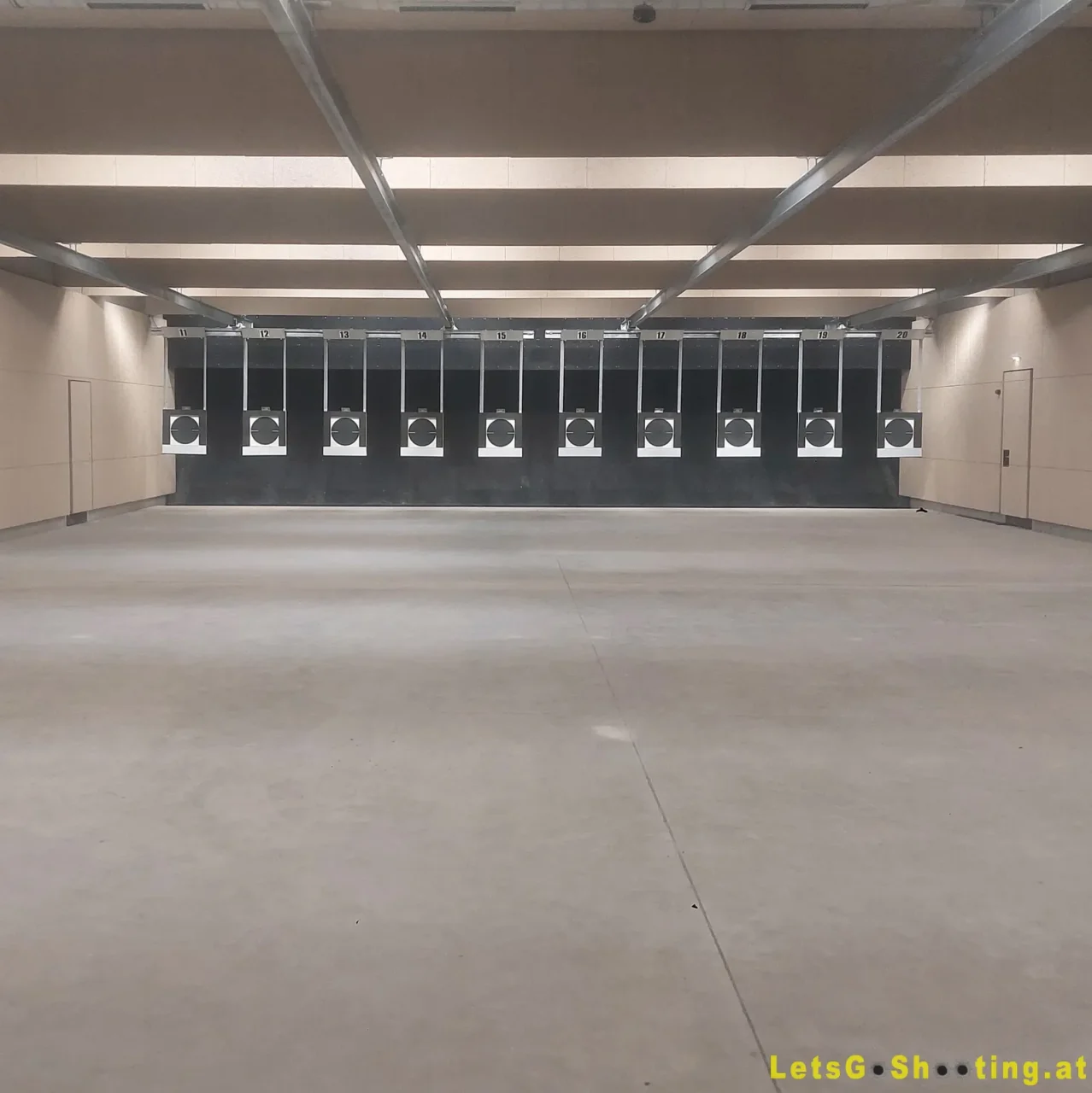 Halle 2 Halle 2